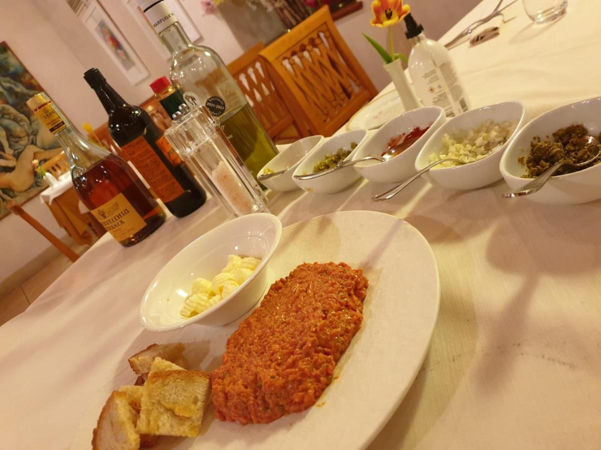 Hotel Ristorante La Casona Feltre Luaran gambar
