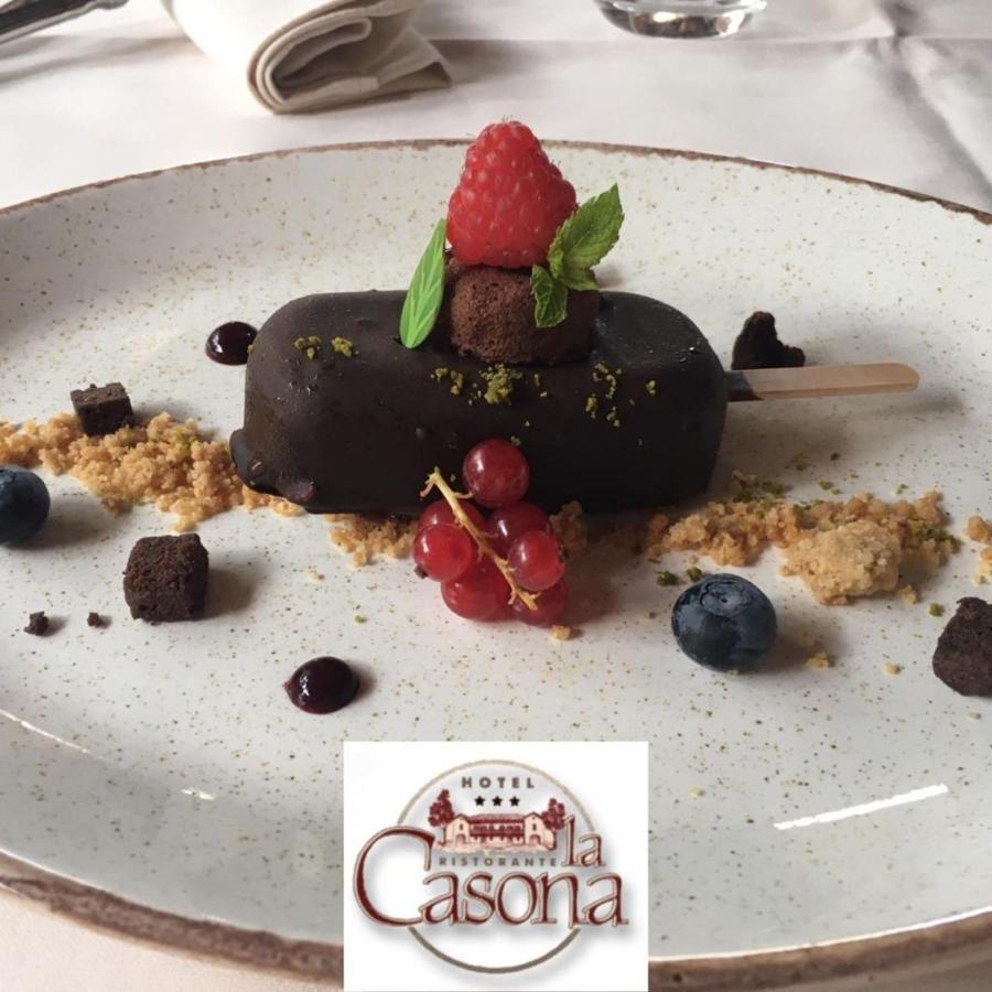 Hotel Ristorante La Casona Feltre Luaran gambar
