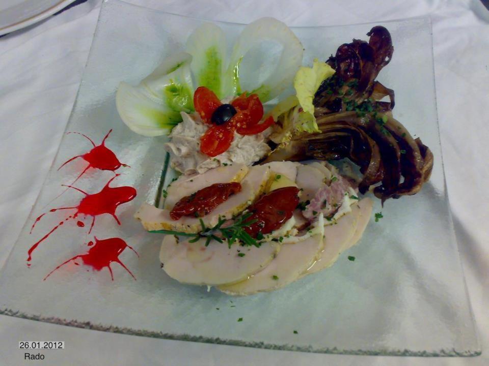 Hotel Ristorante La Casona Feltre Luaran gambar